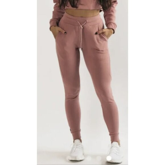 Alphalete Pants - ALPHALETE Identity Joggers in Cranberry Ice Pink - Size S